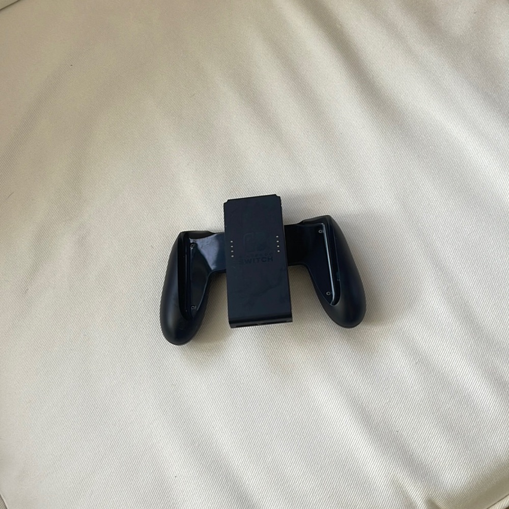 Nintendo switch hand controller